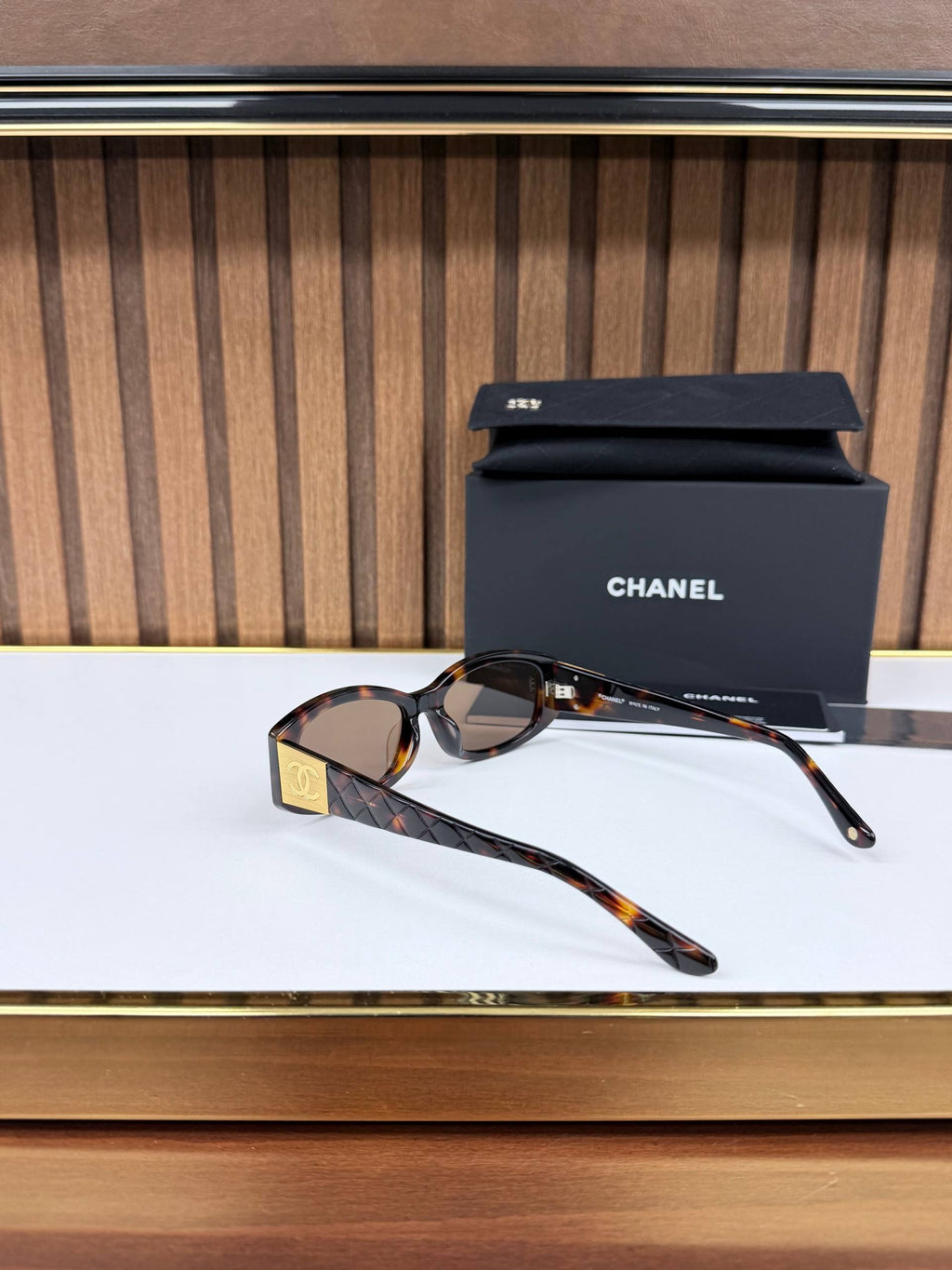 Eyewear Sunglasses